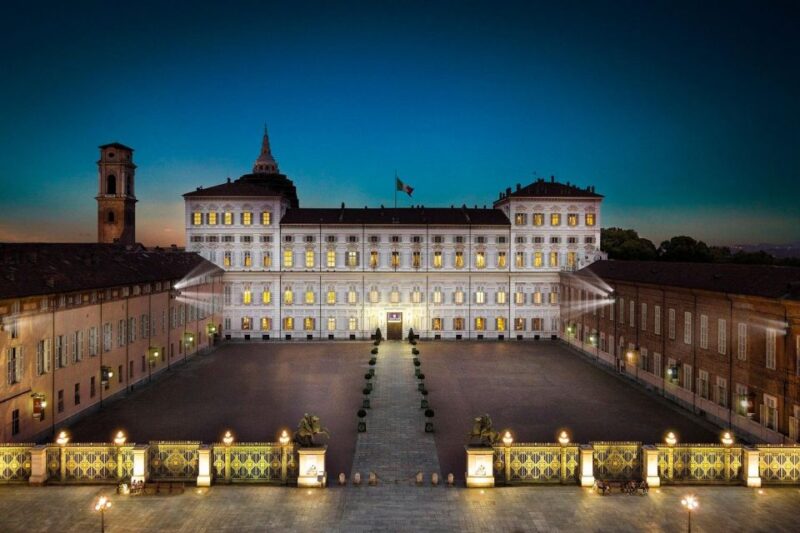 Royal Palace of Turin and Palazzo Madama Night Guided Tour - Key Points