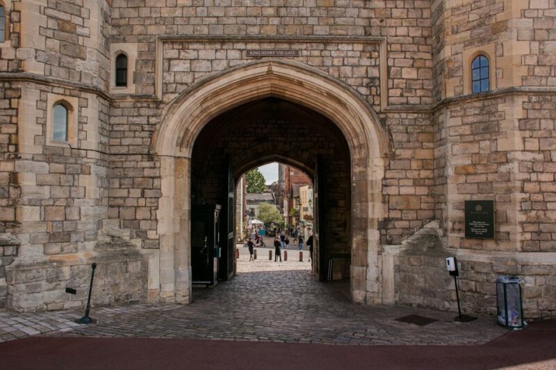 Royal Windsor Castle Tour Private including tickets - Who Should Consider This Windsor Castle Tour
