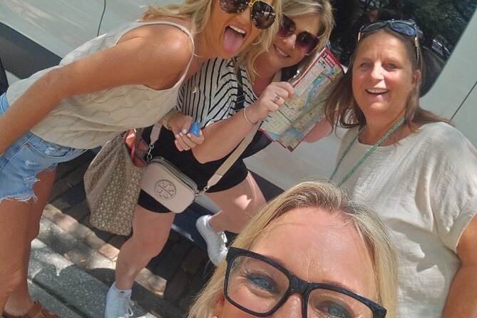 Royalty Themed App Based Scavenger Hunt in Grand Rapids - Key Points