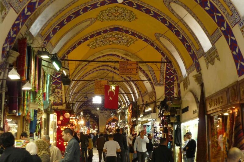 Rug Shopping Private Tour with expert Grand Bazaar - Access to Wholesale Prices and Rare Rugs