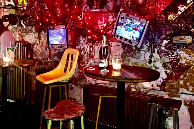 Ruin Pub Walking Tour with a Local Hostess in Budapest - The Tree of Life and Jewish Heritage in Budapest