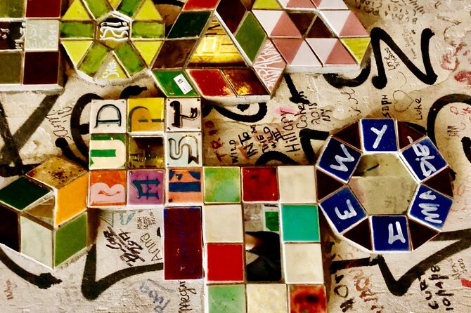 Ruin Pub Walking Tour with a Local Hostess in Budapest - Socializing and Drinks at Corvinus Cafe Dohany