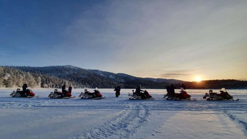 Ruka: Scenery Snowmobile Safari - Navigating Finland’s Winter Wilderness on a Snowmobile