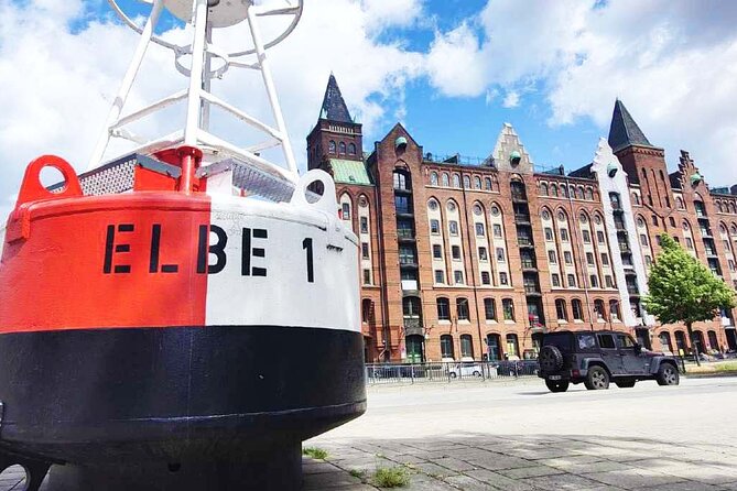 rydde walking tour MAYDAY AT THE WATERFRONT - Logistics: Meeting Point, Group Size, and Accessibility