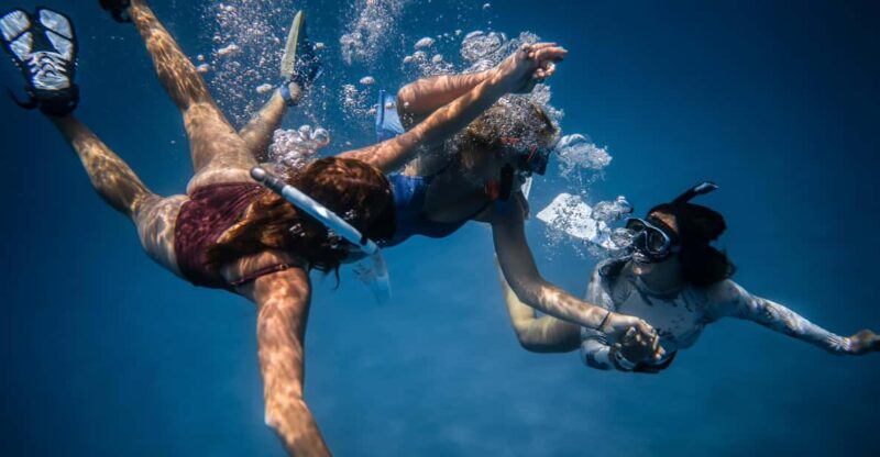 S. Miguel: Snorkeling adventure in Caloura - Exploring Caloura Village and Its Natural Beauty