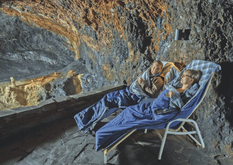 Saalfeld: Relaxation in the natural healing tunnel - Who will find this tour most beneficial?