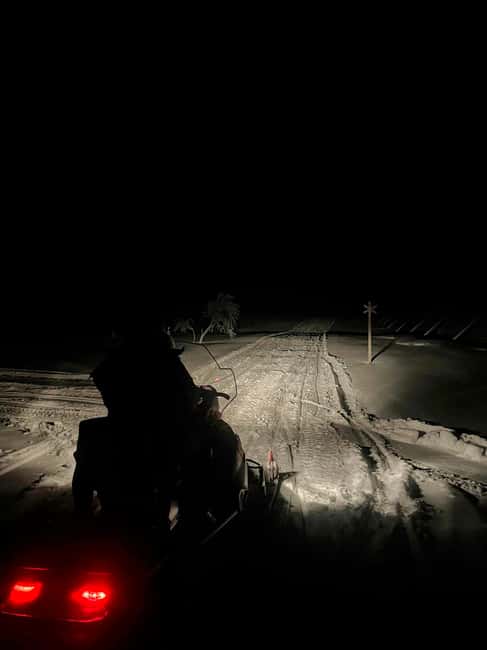 Saariselkä: Aurora Snowmobile Tour - Key Points