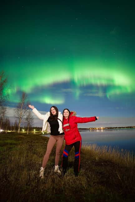 Saariselkä: Private Photo Northern Lights Tour - Key Points