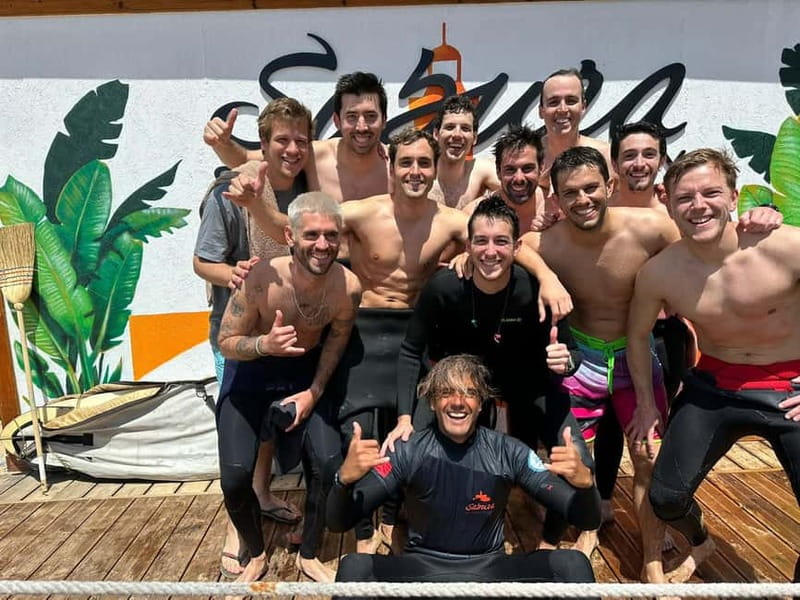 Sabura Surf Lessons & Rentals: F. da Telha Beach near Lisbon - Key Points