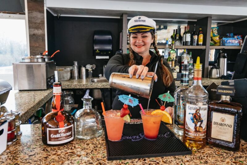 Sacramento: City Cruises River Cruise with History Guide - The Experience from the Upper Deck