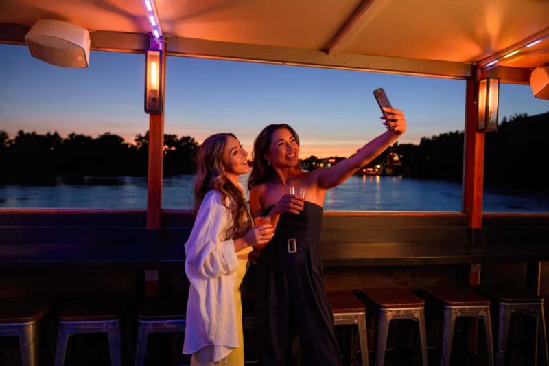 Sacramento: City Cruises Rock The Yacht River Cruise - Weather and Dress Recommendations