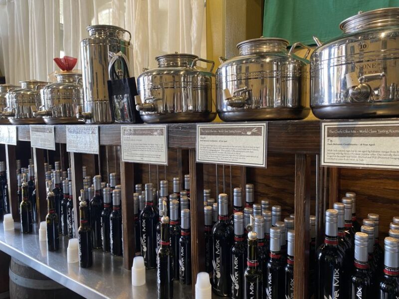 Sacramento: Historical Old Town and Food Walking Tour - Exploring Old Sacramento’s Historic Streets