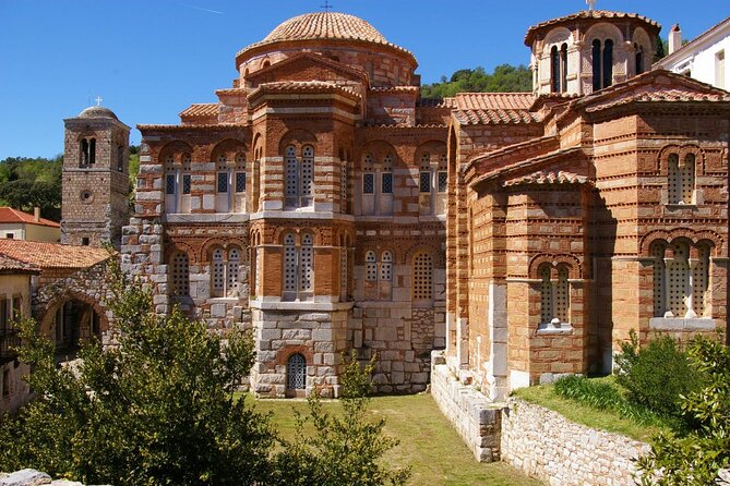 Sacred Delphi & Osios Loukas in a Full Day Private Tour - Delving into Ancient Greece at Delphi Archaeological Site