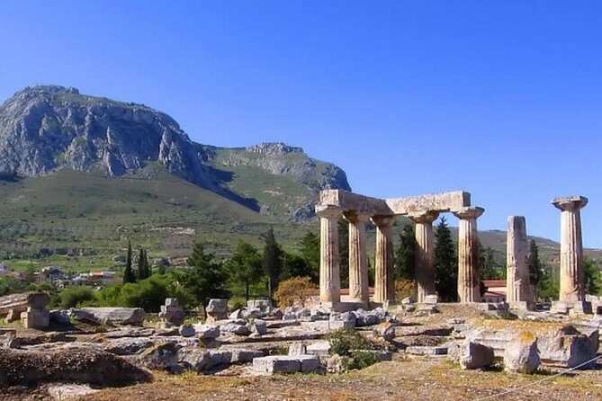 Sacred Delphi & Osios Loukas in a Full Day Private Tour - Customizable Lunch Options in Delphi
