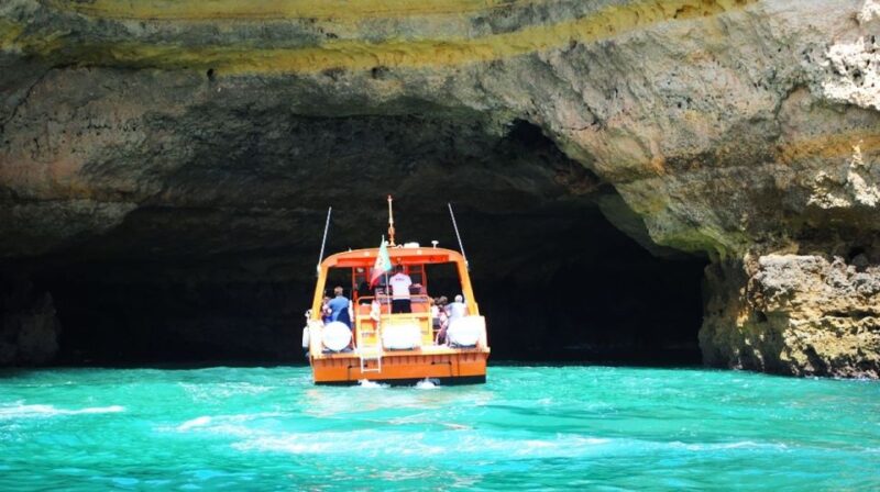 Safari & Boat Tour - Mountains & Dolphins - Discover the Algarve’s Best of Land and Sea in One Day