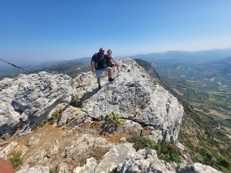 Safari: Juhtas mount,raki and wine distillery,explore crete - Exploring Mount Juktas: Photo Stops and Light Hiking