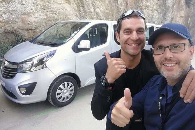 Sagrada Familia & Barcelona Small Group Tour with Hotel Pick-up - Practical Aspects and Tour Logistics