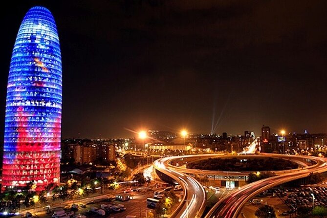 Sagrada Familia Guided Tour Masterpiece - Key Points