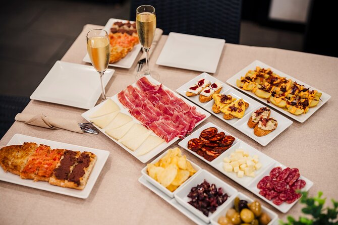 Sagrada Familia Jamon & Tapas Tasting Experience - Practical Details: Booking, Duration, and Accessibility
