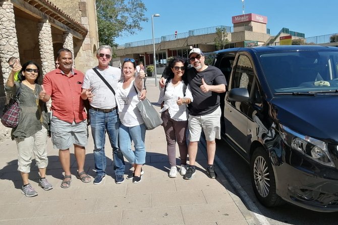Sagrada Familia & Montserrat Private Tour with Hotel pick-up - Visiting the Breathtaking Basilica de la Sagrada Familia