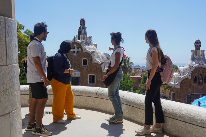 Sagrada Familia & Park Guell Guided Tour - Explore Gaudí’s Masterpieces in a 4.5-Hour Guided Tour in Barcelona