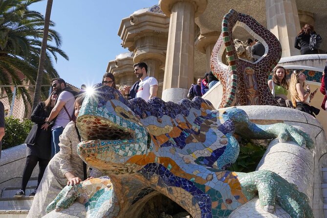 Sagrada Familia & Park Guell Guided Tour with Skip The Line - Practical Tips and Considerations for Visitors