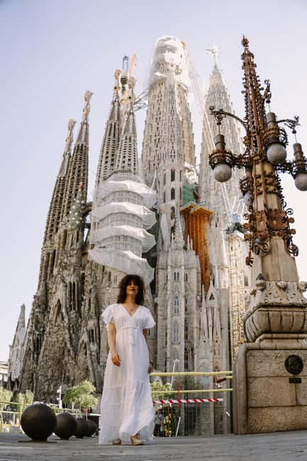 Sagrada Familia photo and video tour - Capture Barcelona’s Iconic Sagrada Familia in Photos and Videos