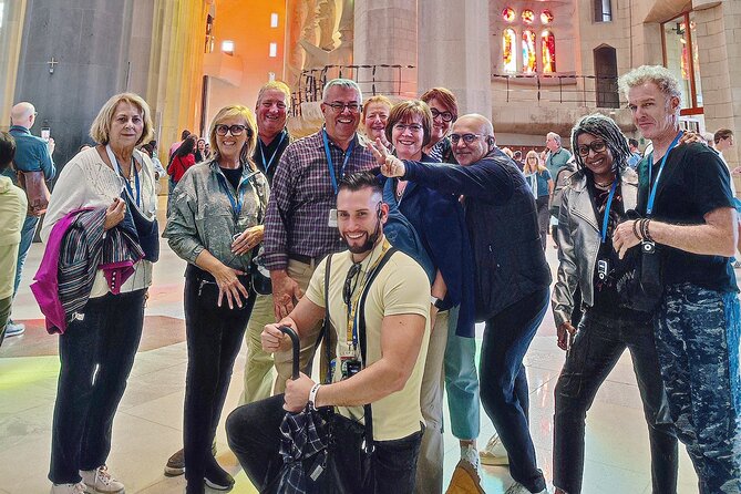 Sagrada Familia: The Golden Hour with Skip the line Tickets - Independence and Extended Exploration After the Tour