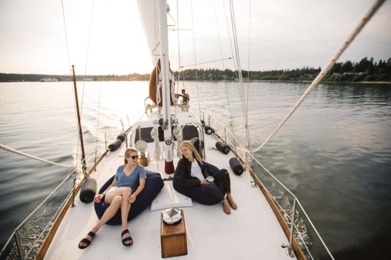 Sail Bainbridge Island & Seattle Waters - Classic Sailboat - What the 2-Hour Private Sailing Trip Involves