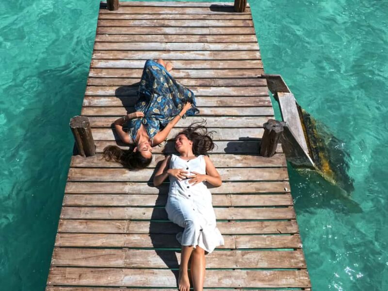 Sail for 4 hours in Bacalar's most SECRET spot. Beach Club is included. - Beach Club Relaxation and Tasting