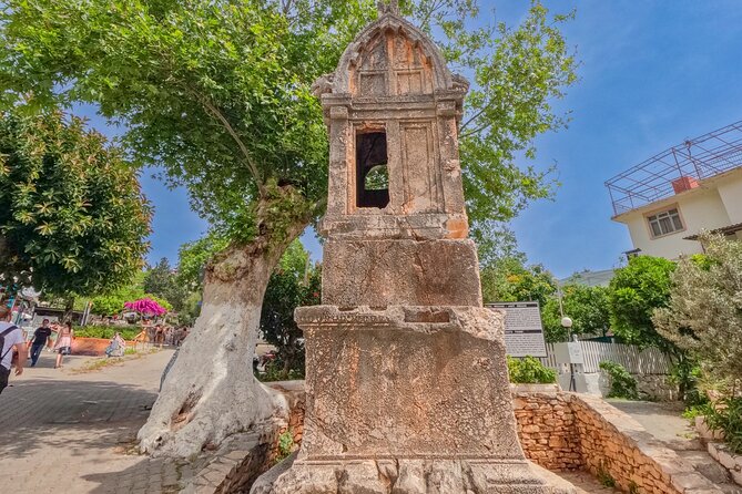 Sail Turkey: 18-39's Gulet Cruise Olympos to Fethiye - Practicalities: Meals, Equipment, and Small Group Experience