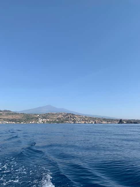 Sailing Adventure: Check out the amazing sights of the Cyclops Riviera (Catania) - Key Points