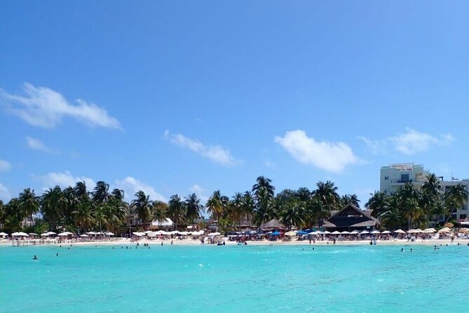 Sailing and snorkeling on a luxury catamaran to Isla Mujeres - Sunset Sailing and the Caribbean Sky