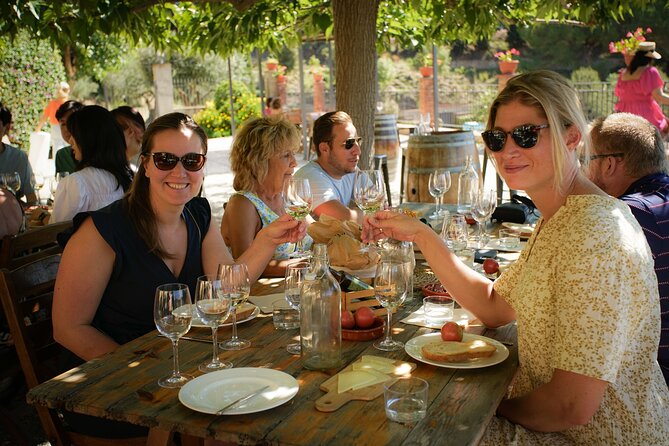 Sailing and Wine Tasting Experience Small Group in Barcelona - Group Size and Accessibility