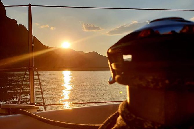 Sailing at Sunset on Lake Como: How to escape from daily routine - Discover the Magic of Sunset Sailing on Lake Como