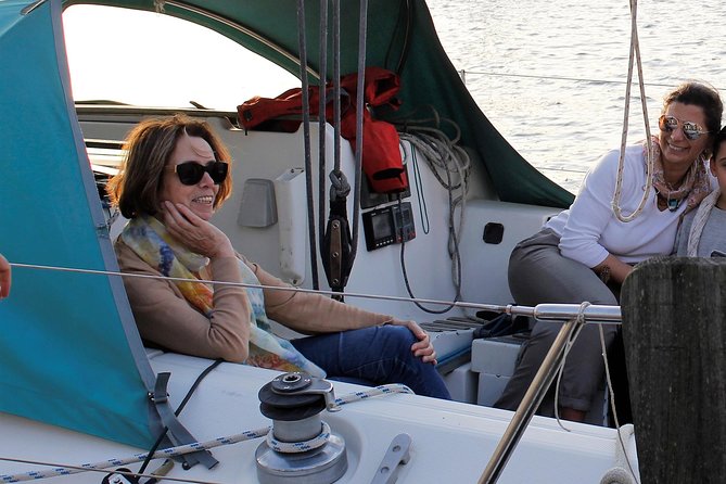 Sailing boat trip on the coast of Porto and on the river Douro - Key Points