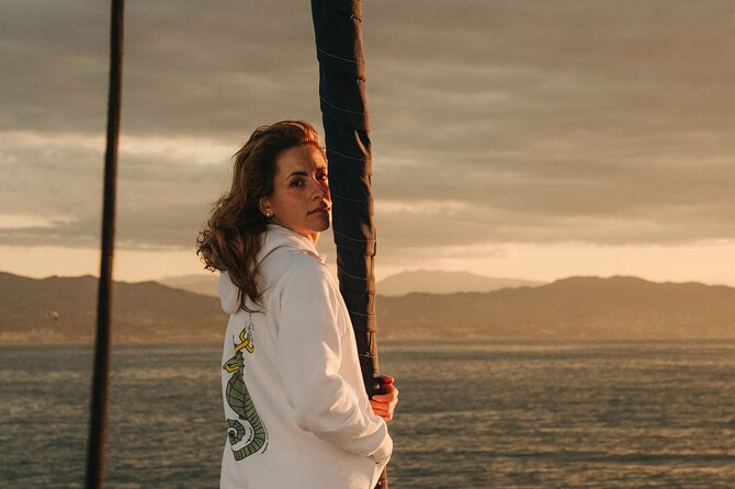 Sailing Cruise in Barcelona led by Young & Local Captain - Conditions and Practical Details