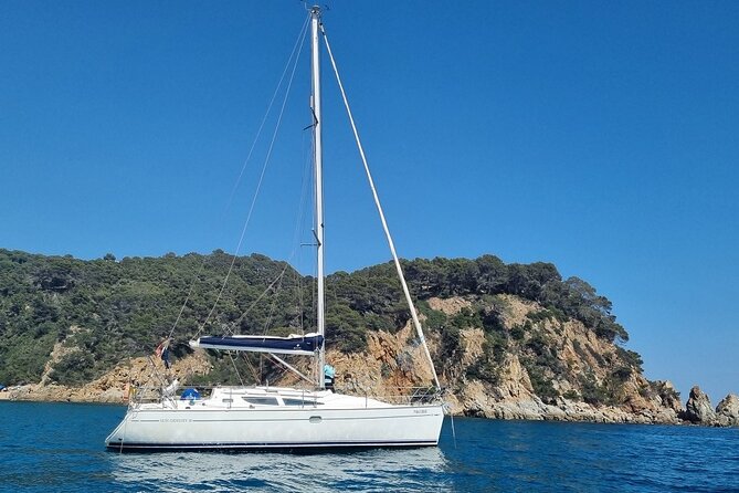 Sailing experience on a 4-hour sailboat in Girona - Safety and Weather Considerations