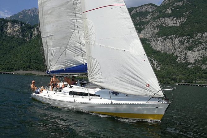 Sailing Experience on Lake Como: Fun, Relax and Adventure! - Practical Details: Meeting Point, Group Size, and Accessibility