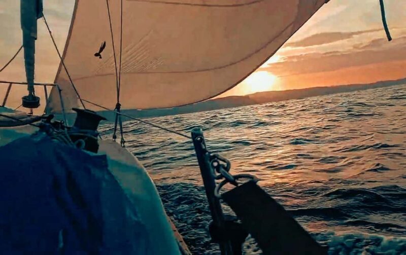 Sailing experience on the Abra de Bilbao, boarding in Getxo - Personalized Route Based on Wind and Preferences