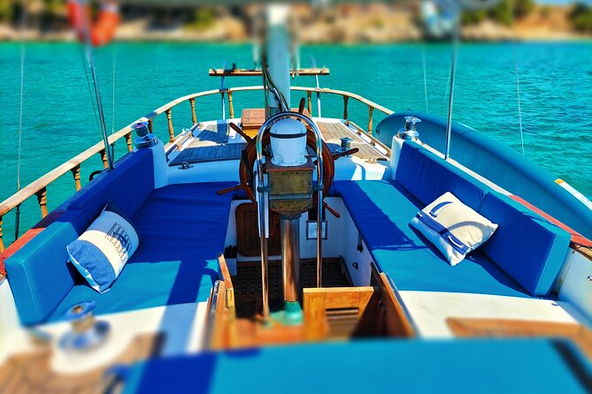 Sailing Flavors, Gastronomy and Relaxation at Sea - Departure Point at Palma’s Real Club Náutico