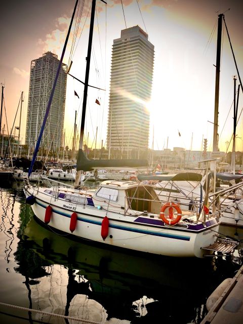 sailing sunset with special aperitif - A Relaxing Sunset Sail with Exclusive Aperitif in Barcelona
