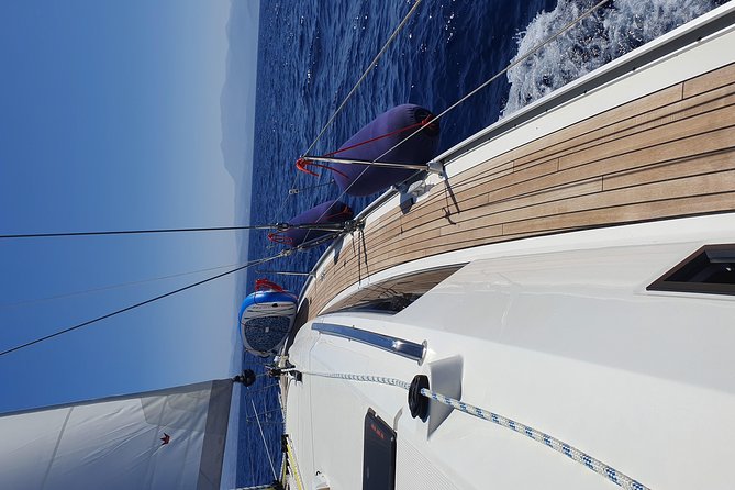 Sailing to Dia Island with lunch on Bavaria 51 Heraklion, Crete - Discover the Fun of Sailing to Dia Island with a Lunch-Included Day Trip