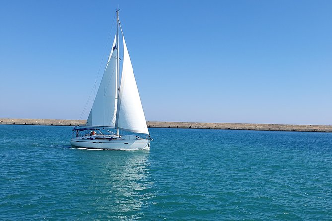Sailing to Dia Island with lunch on Bavaria 51 Heraklion, Crete - Relaxing at Dia Island: Crystal Waters and Sunshine