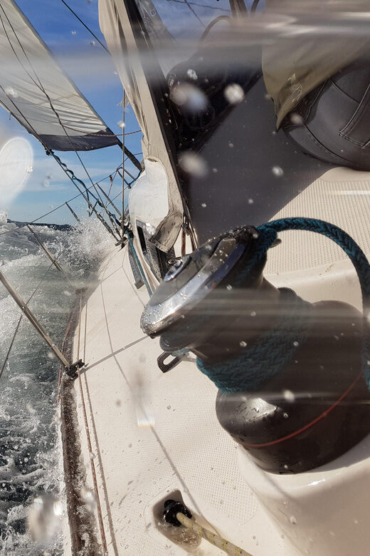 Sailing Tour: Explore Bahia de Palma with Tapas & Drinks - Key Points