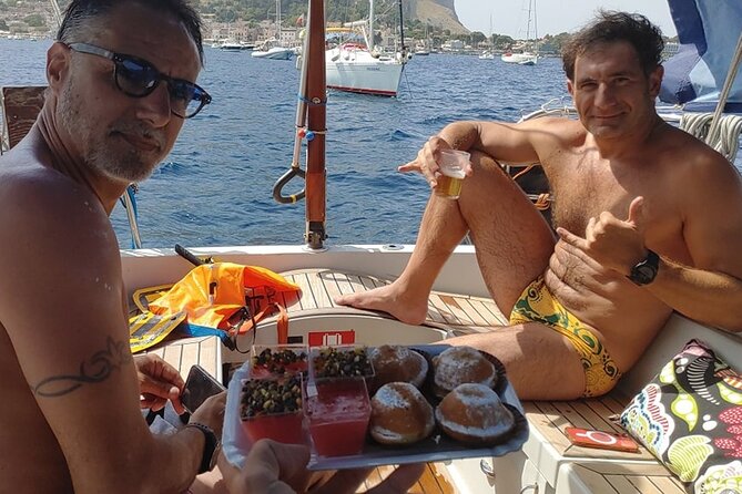 Sailing tour in Palermo with aperitif - Dive into the Gulf of Mondello for a Refreshing Bay Swim