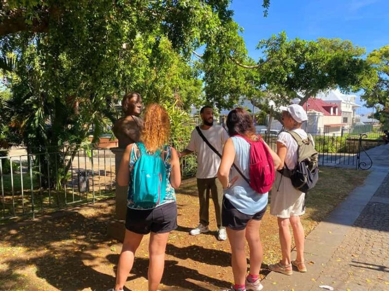 Saint-Denis: Guided Tour of Local History and Architecture - Key Points