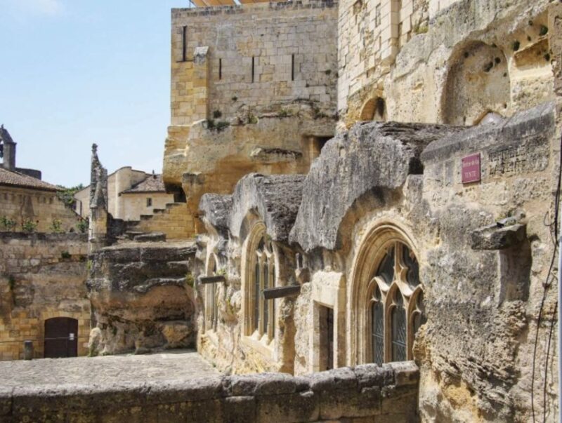 Saint-Émilion: Private Walking Tour & Magnificent Views - Explore Saint-Émilion’s UNESCO World Heritage Heritage Site