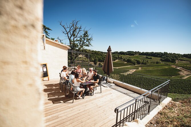 Saint-Emilion Small Group Day Tour with Wine Tastings & Lunch - Pick-up and Drop-off at RUSTIC VINES in Bordeaux