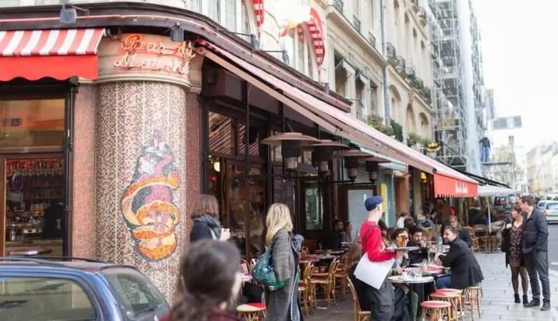 Saint-Germain Chocolate, Pastries, and Macaron Private Tour - Key Points